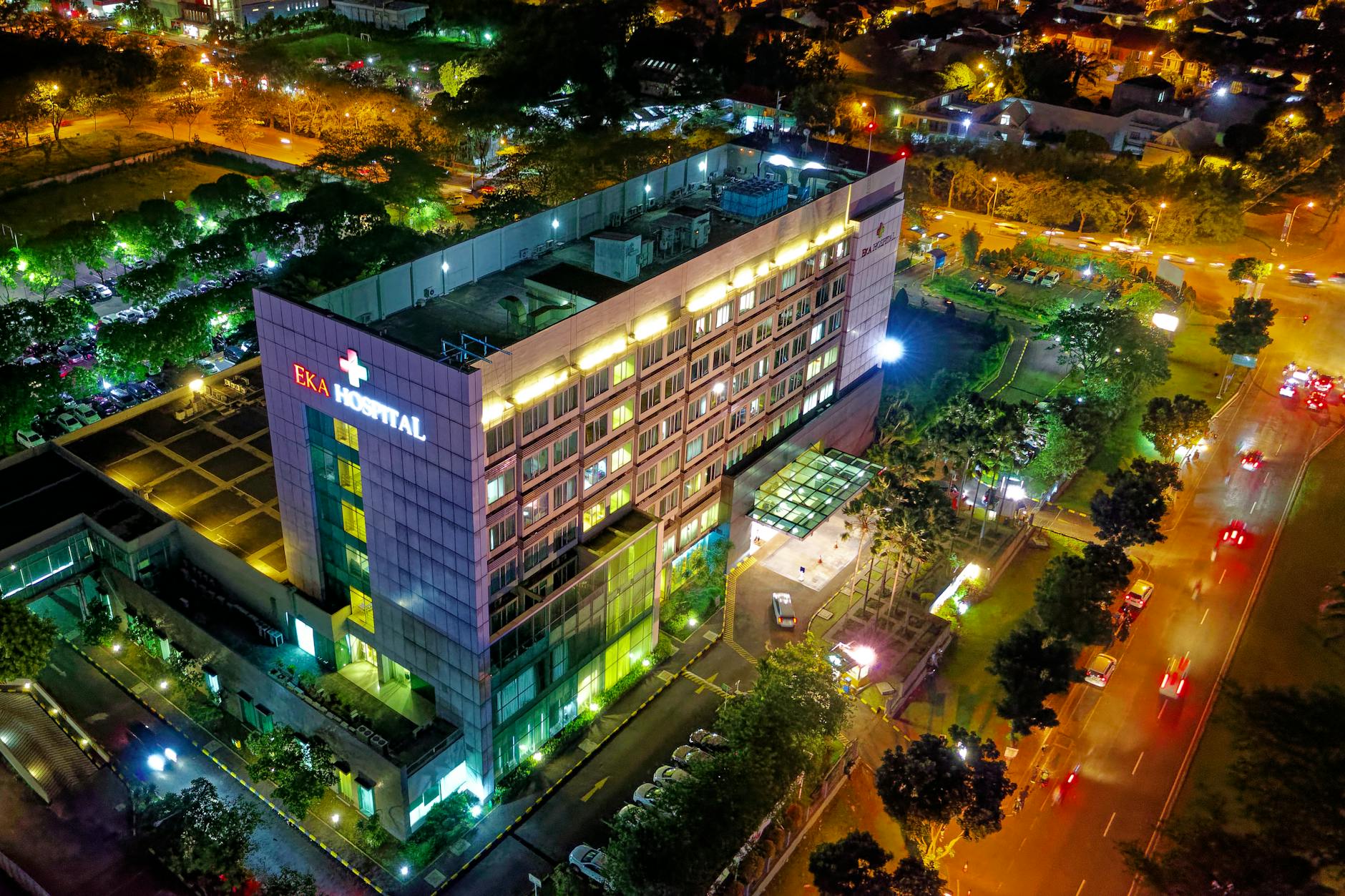 Asbestos Exposure at Botsford General Hospital — Farmington Hills, Michigan: Former Worker Claims