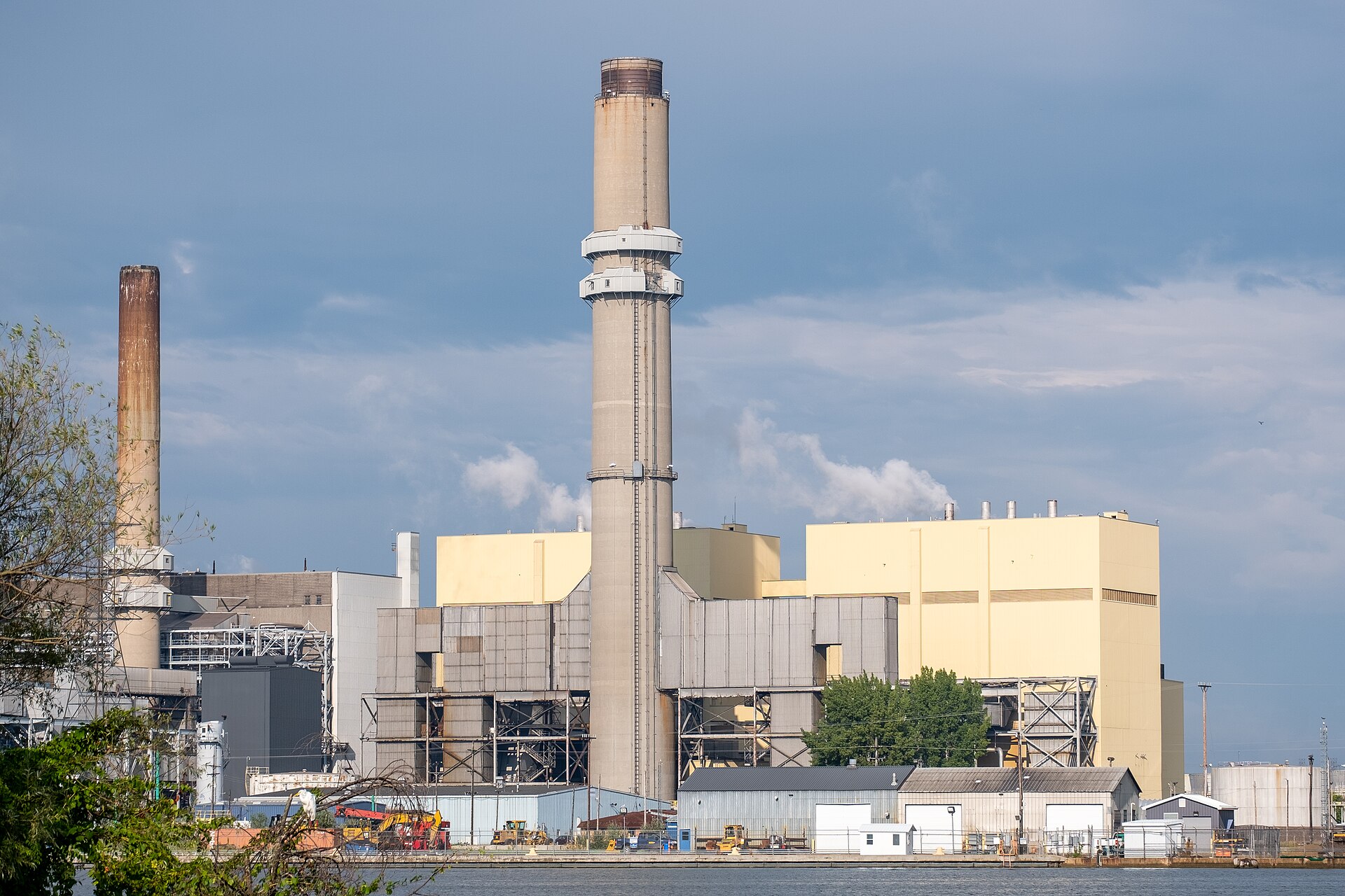 Asbestos Exposure at Dan E. Karn Power Station
