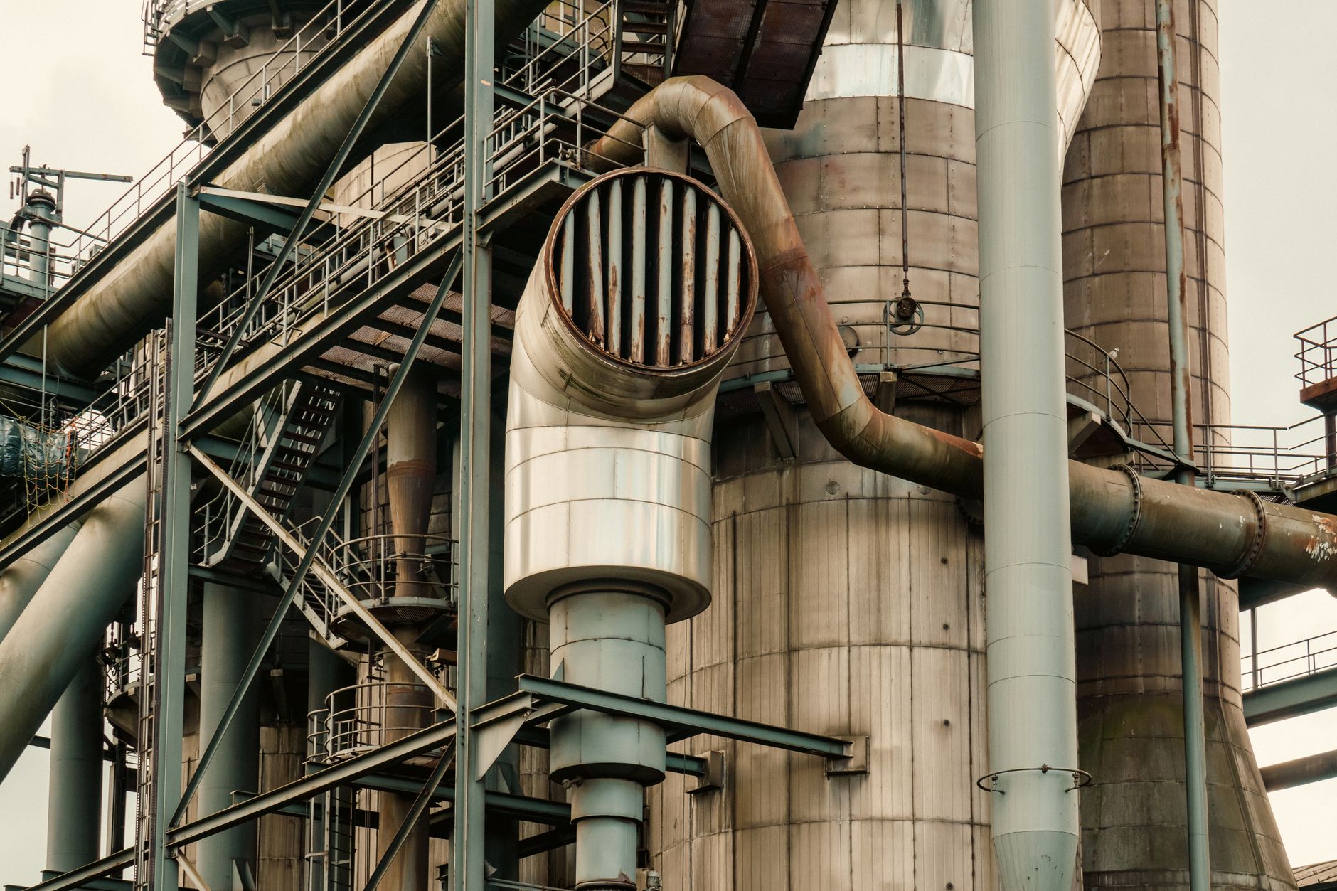 Asbestos Exposure at Uniroyal – Detroit Rubber Products, Detroit, MI: What Workers and Families Need to Know